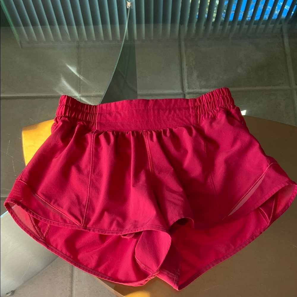 Lululemon hotty hot short ll